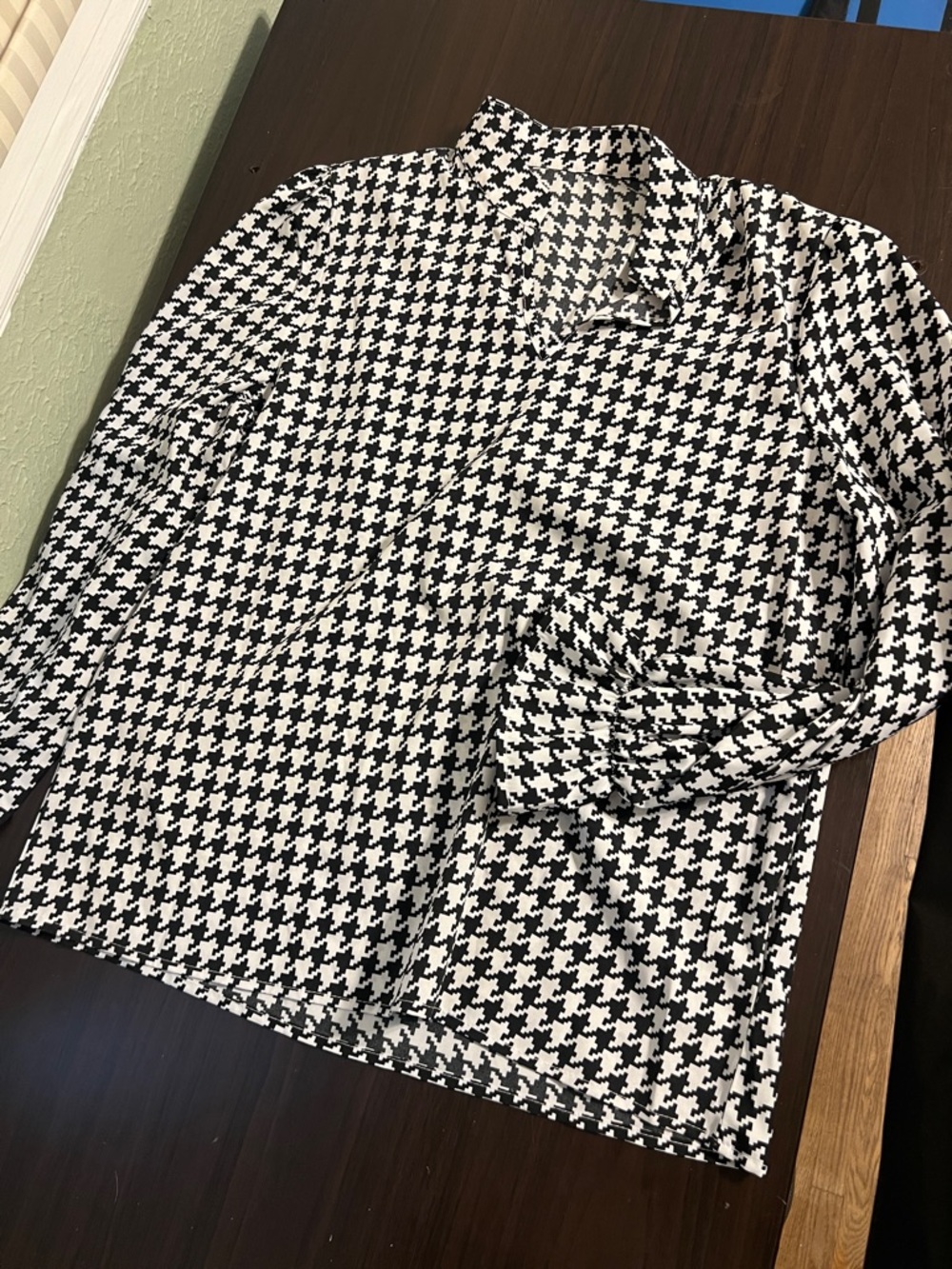 SHEIN Black & White Houndstooth Long Sleeve Blouse